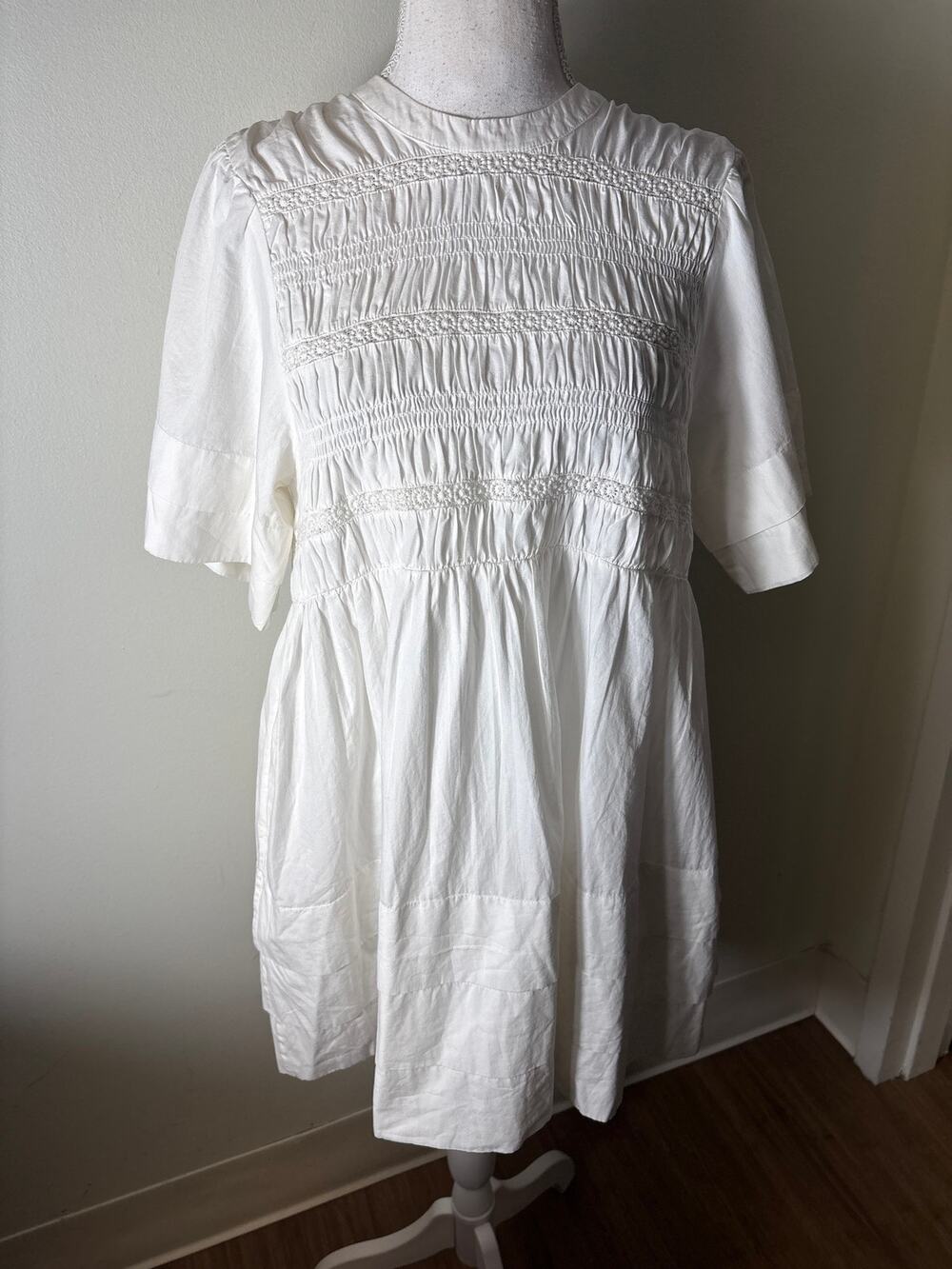 La Maregold White Cotton Short Sleeve Smocked Mini Dress Sz S